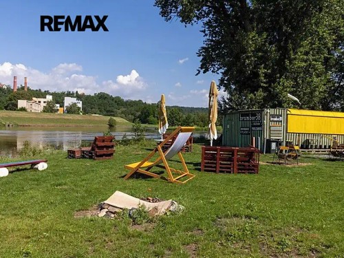 Prodej stavebního pozemku 1537 m²