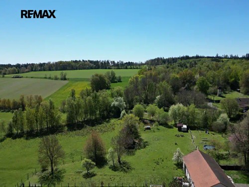 Prodej domu 725 m², pozemek 7880 m²