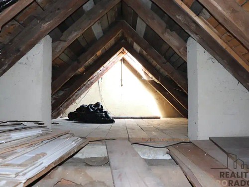 Prodej chalupy 276 m², pozemek 233 m²