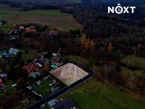 Prodej stavebního pozemku 1092 m²