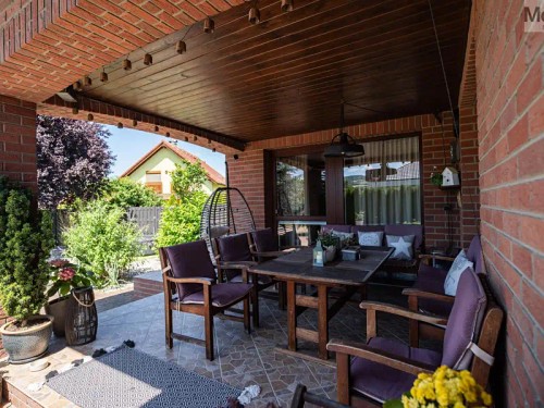 Prodej domu 308 m², pozemek 1619 m²
