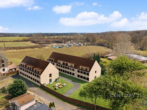 Prodej stavebního pozemku 2692 m²