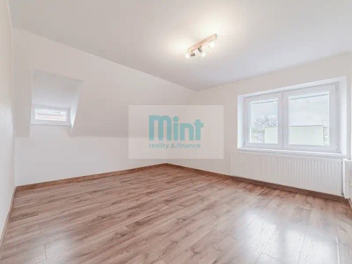 Prodej domu 250 m², pozemek 661 m²