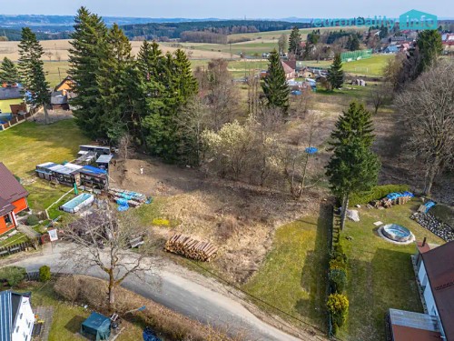 Prodej stavebního pozemku 1035 m²