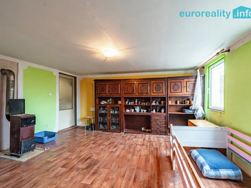 Prodej chalupy 148 m², pozemek 113 m²