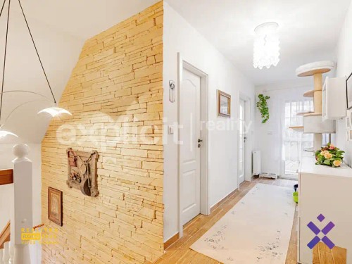 Prodej domu 234 m², pozemek 998 m²