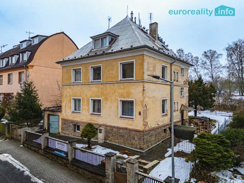 Prodej domu 329 m², pozemek 469 m²