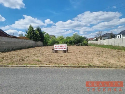 Prodej stavebního pozemku 640 m²