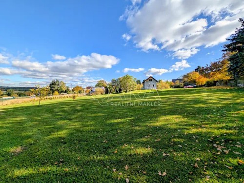 Prodej stavebního pozemku 3260 m²