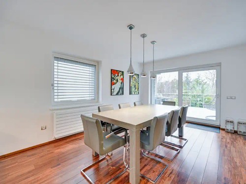 Prodej domu 378 m², pozemek 498 m²