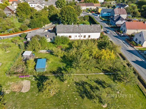 Prodej stavebního pozemku 1096 m²