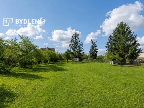 Prodej stavebního pozemku 1845 m²