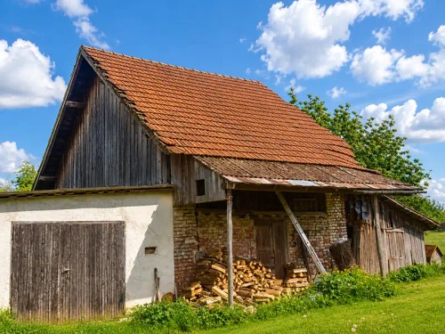 Prodej domu 200 m², pozemek 5269 m²