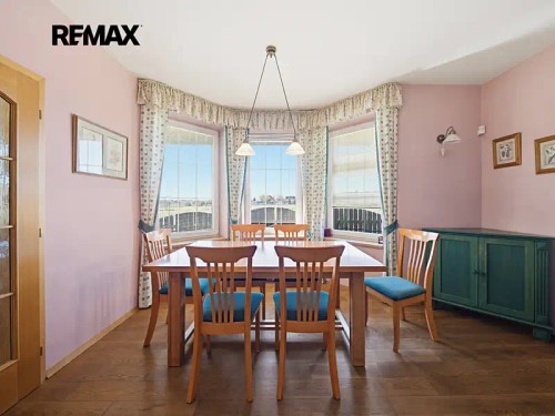 Prodej domu 194 m², pozemek 766 m²