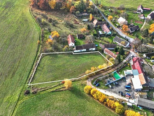 Prodej stavebního pozemku 1089 m²