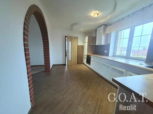 Prodej domu 249 m², pozemek 991 m²