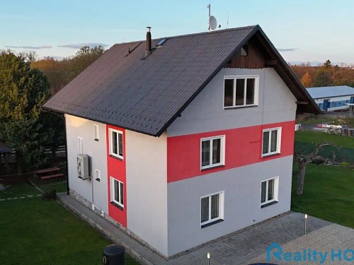 Prodej domu 360 m², pozemek 2030 m²