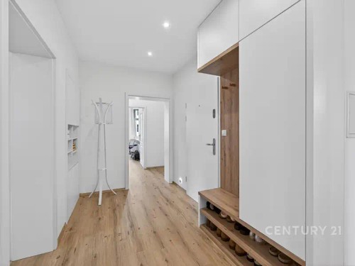 Prodej bytu 4+1 101 m²