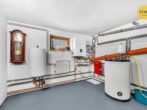 Prodej domu 198 m², pozemek 2043 m²