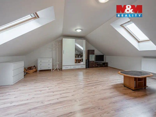 Prodej domu 160 m², pozemek 2058 m²