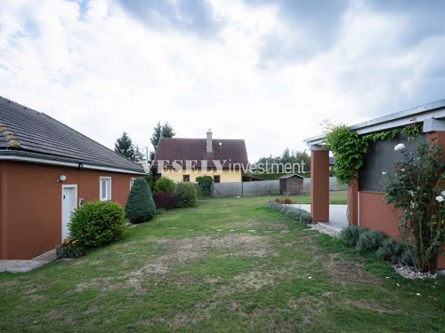 Prodej domu 200 m², pozemek 2205 m²