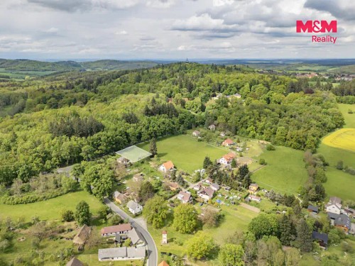 Prodej stavebního pozemku 1246 m²