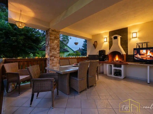 Prodej domu 400 m², pozemek 1728 m²