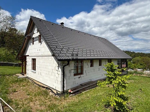 Prodej domu 300 m², pozemek 1500 m²