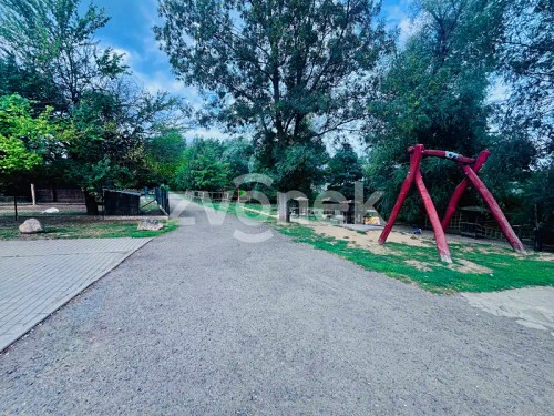 Prodej stavebního pozemku 2044 m²