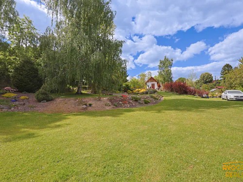 Prodej stavebního pozemku 806 m²