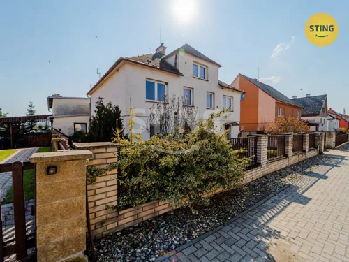 Prodej domu 180 m², pozemek 757 m²