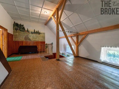 Prodej domu 242 m², pozemek 13584 m²