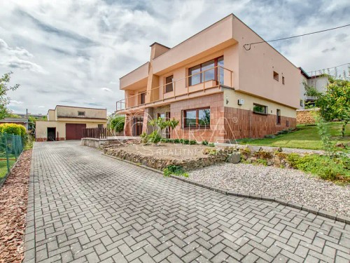 Prodej domu 230 m², pozemek 846 m²