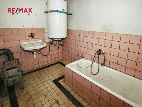 Prodej domu 90 m², pozemek 874 m²