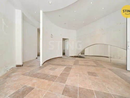 Prodej domu 428 m², pozemek 1534 m²