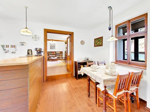 Prodej chalupy 234 m², pozemek 896 m²