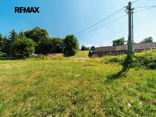 Prodej stavebního pozemku 819 m²