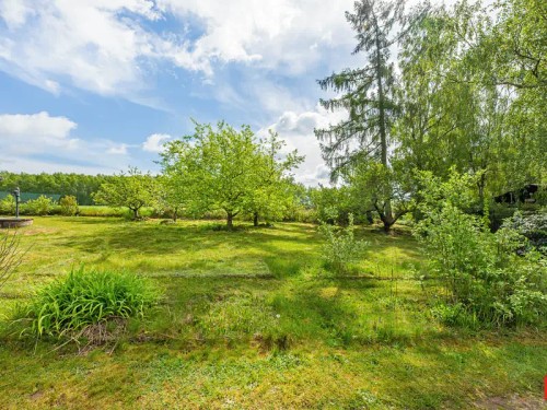 Prodej stavebního pozemku 560 m²