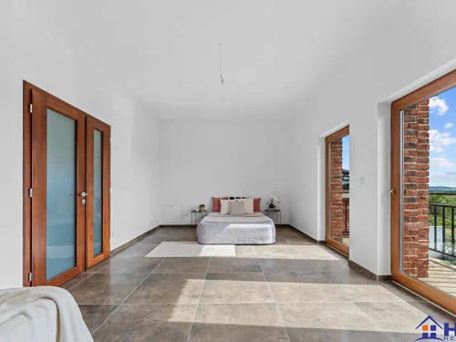 Prodej vily 396 m², pozemek 871 m²