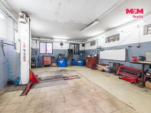 Prodej domu 240 m², pozemek 1842 m²