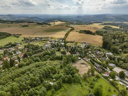 Prodej stavebního pozemku 1296 m²