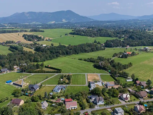 Prodej stavebního pozemku 1528 m²