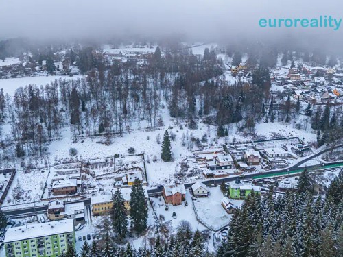 Prodej stavebního pozemku 1000 m²