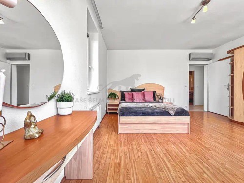 Prodej bytu 4+kk 116 m²