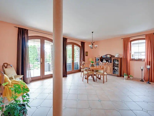 Prodej domu 325 m², pozemek 594 m²