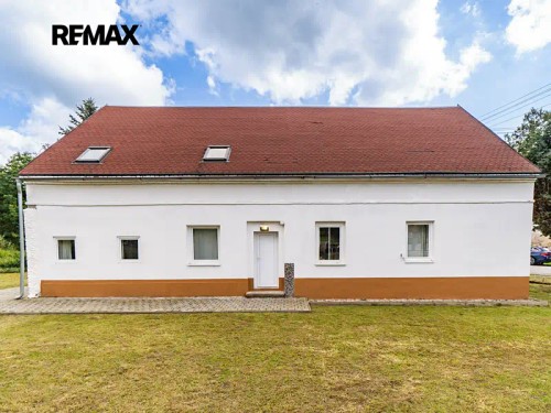 Prodej domu 243 m², pozemek 888 m²