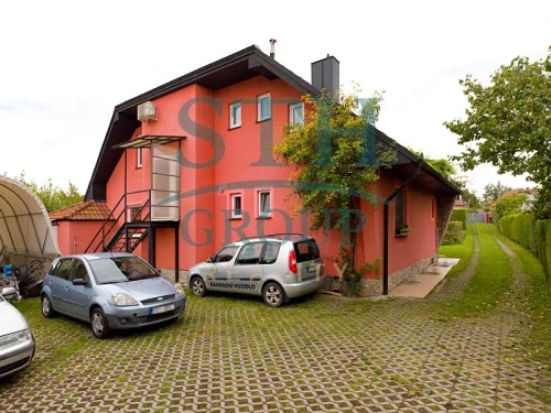 Prodej domu 335 m², pozemek 1147 m²