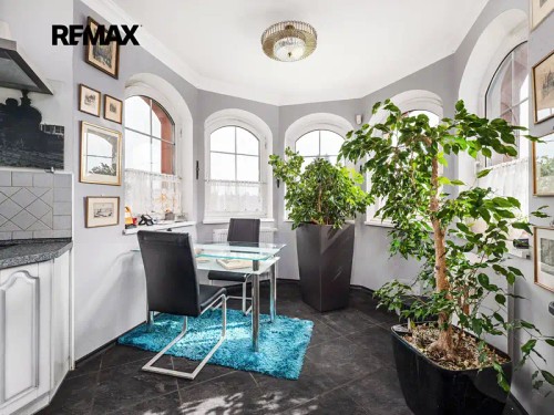 Prodej domu 320 m², pozemek 3335 m²