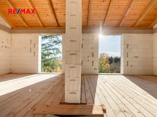 Prodej domu 210 m², pozemek 2055 m²