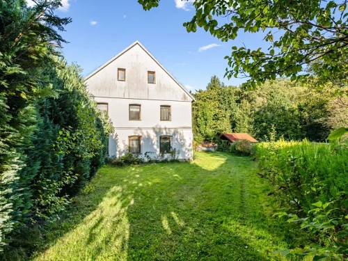 Prodej domu 207 m², pozemek 1185 m²